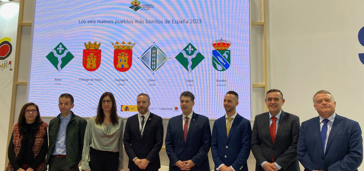 Seis nuevas localidades reciben en FITUR su acreditación como uno de los Pueblos más Bonitos de España 2